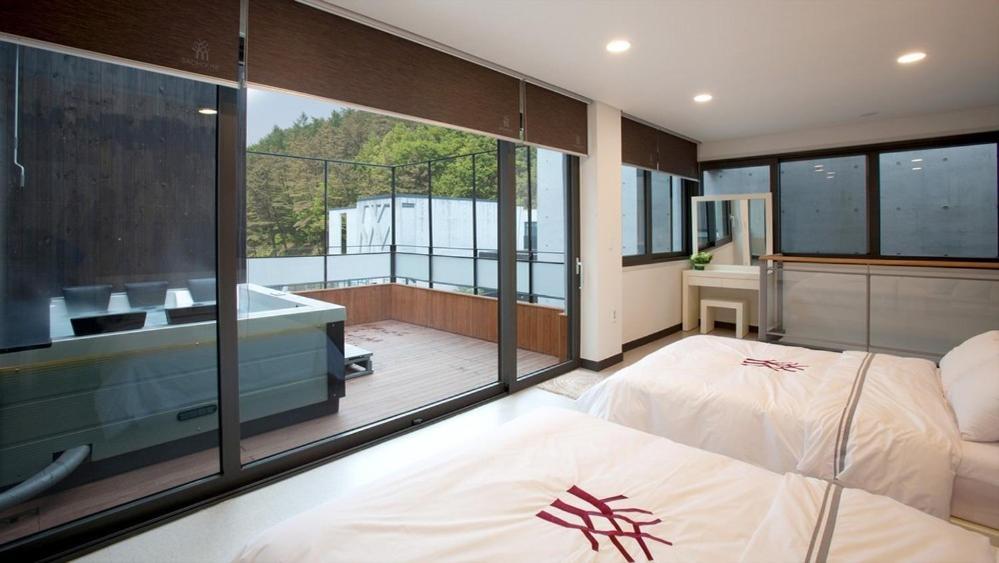 Bao House Pool Villa Янпхьон Екстериор снимка