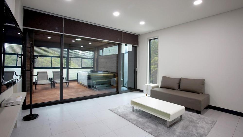 Bao House Pool Villa Янпхьон Екстериор снимка